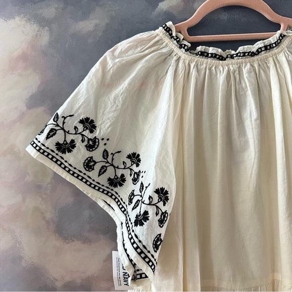 Old Navy Embroidered Mini Swing Dress Sz M NWT - Picture 3 of 8